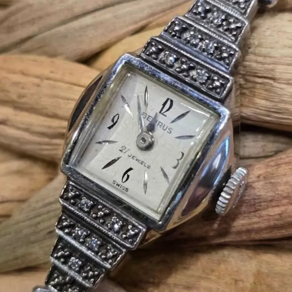 Vintage Benrus 21 Jewels Swiss Ladies Diamond Cocktail Watch